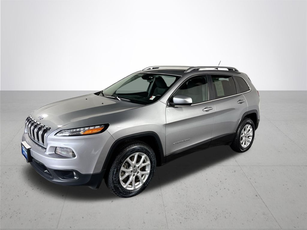 Used 2017 Jeep Cherokee - photo 1
