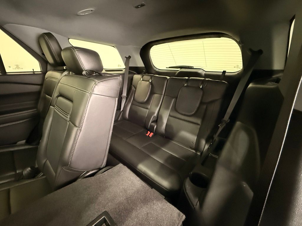 Used 2024 Ford Explorer - photo 21