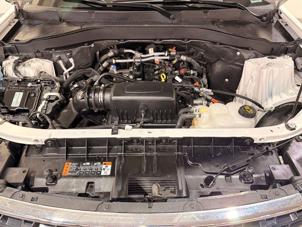 Used 2024 Ford Explorer - photo 8