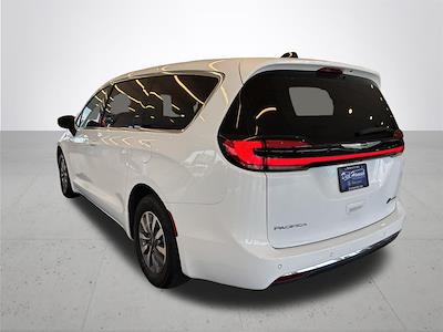 2023 Chrysler Pacifica FWD Minivan for sale #PY4824 - photo 2