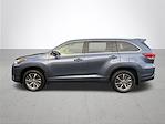2017 Toyota Highlander 4x4 SUV for sale #Y4298 - photo 11