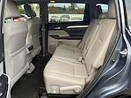 2017 Toyota Highlander 4x4 SUV for sale #Y4298 - photo 28