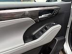 2024 Toyota Highlander AWD SUV for sale #Y4495 - photo 13