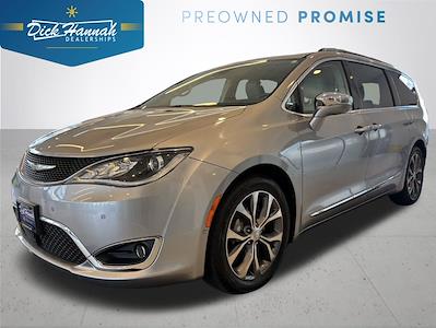 2017 Chrysler Pacifica FWD Minivan for sale #Y5088 - photo 1