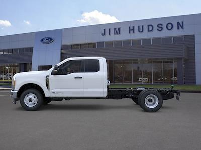 New 2026 Ford F-350 Super Cab Cab Chassis for sale #FC40123 - photo 2