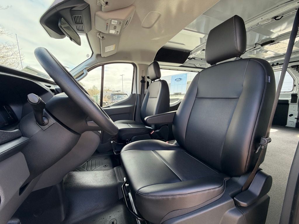 New 2026 Ford Transit 250 - photo 17