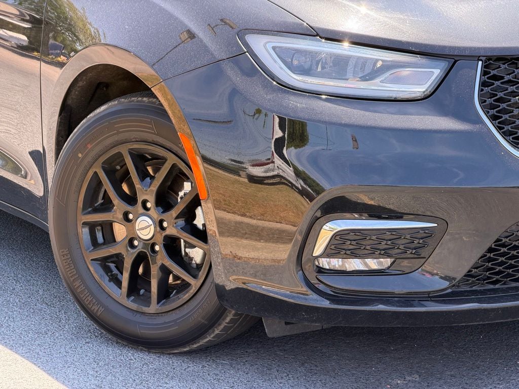Used 2023 Chrysler Pacifica - photo 18