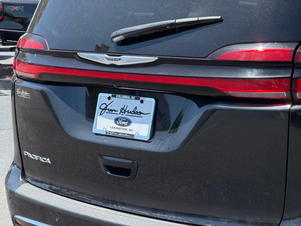 Used 2023 Chrysler Pacifica - photo 19