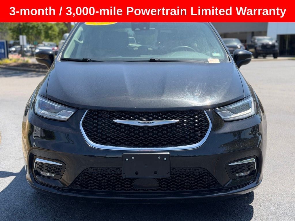 Used 2023 Chrysler Pacifica - photo 5