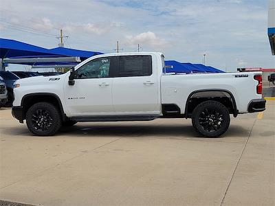 2025 Chevrolet Silverado 2500 Crew Cab 4WD Pickup for sale #S1214961 - photo 2