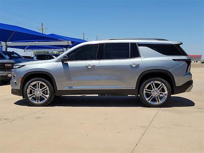 2025 Chevrolet Traverse FWD SUV for sale #SJ217006 - photo 2