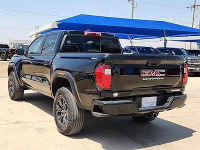 New 2025 GMC Canyon Elevation Crew Cab 4WD Pickup for sale #S1167826 - photo 2