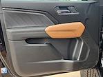 New 2025 GMC Canyon AT4 Crew Cab 4WD Pickup for sale #S1191157 - photo 11