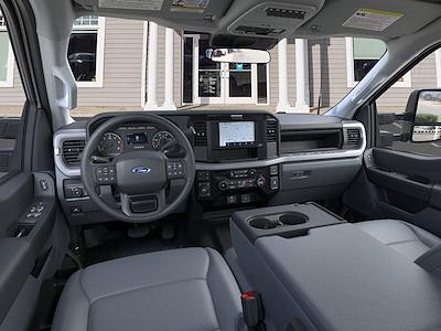 New 2026 Ford F-550 - photo 1