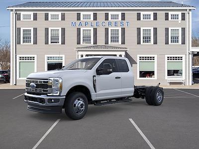 New 2026 Ford F-350 Super Cab Cab Chassis for sale #26FC46 - photo 1