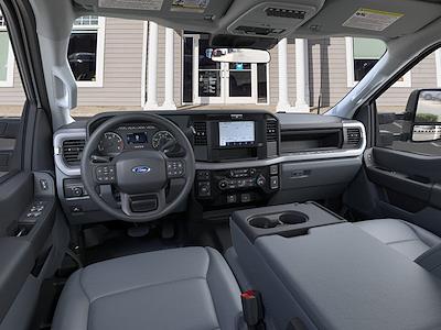 New 2026 Ford F-550 - photo 1