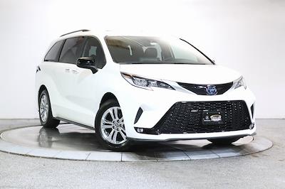 Used 2022 Toyota Sienna AWD Minivan for sale #M243542M - photo 1