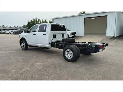 New 2025 Ram 3500 Tradesman Crew Cab 4x4 60 CA Cab Chassis for sale #C586417 - photo 2