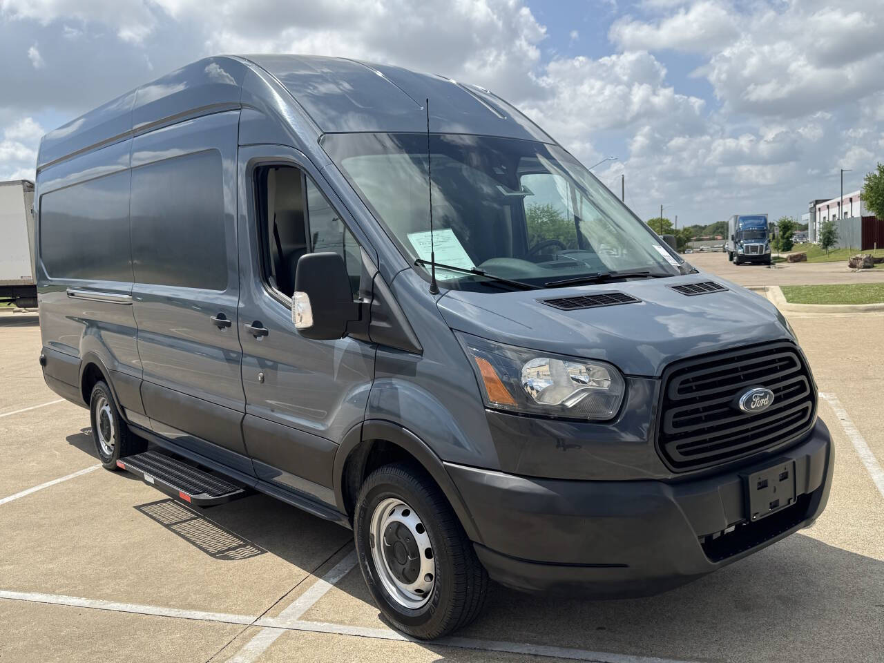 Used 2019 Ford Transit 250 - photo 8