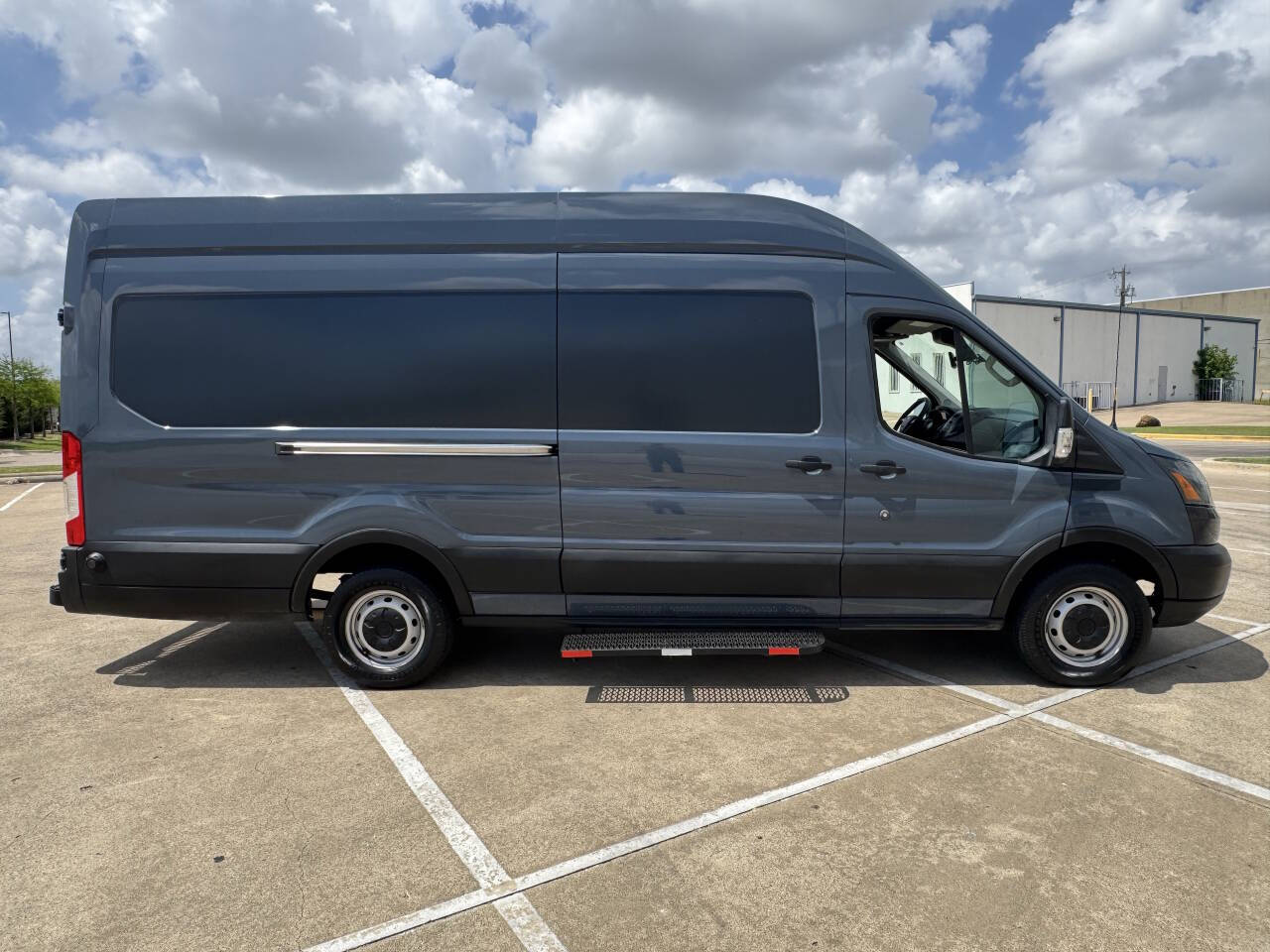 Used 2019 Ford Transit 250 - photo 9