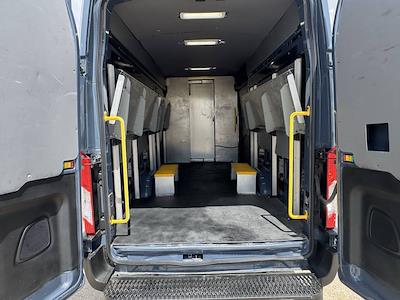 Used 2019 Ford Transit 250 - photo 2