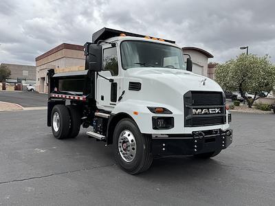 2025 Mack MD6 4x2 Curry Supply Company Dump Truck for sale #178851 - photo 1
