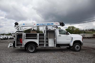 2024 Chevrolet Silverado 6500 DRW 4x4 Auto Crane Mechanics Body for sale #193993 - photo 2