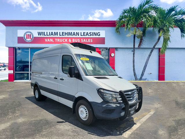 Used 2017 Freightliner Sprinter 3500 - photo 5