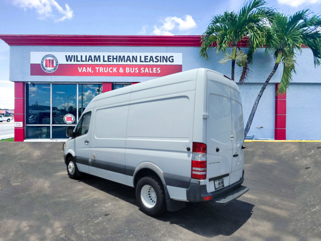 Used 2017 Freightliner Sprinter 3500 - photo 2