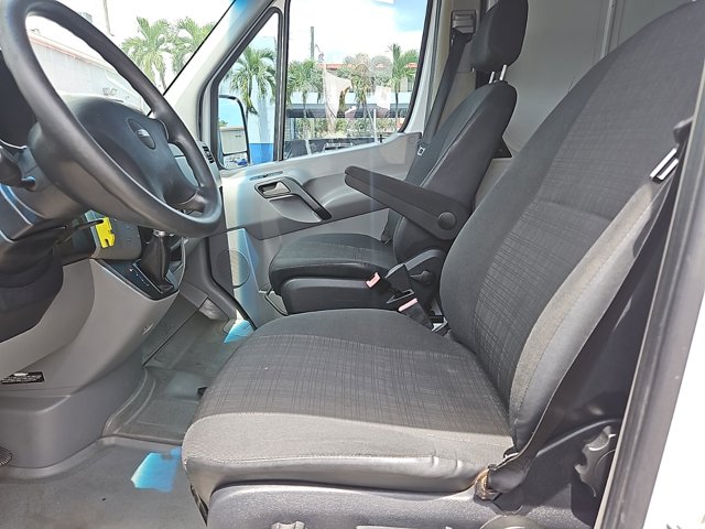 Used 2014 Freightliner Sprinter 3500 - photo 17