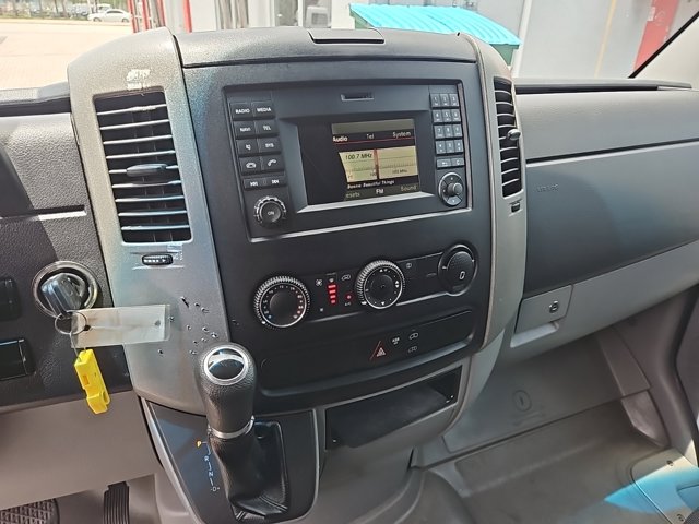 Used 2014 Freightliner Sprinter 3500 - photo 21