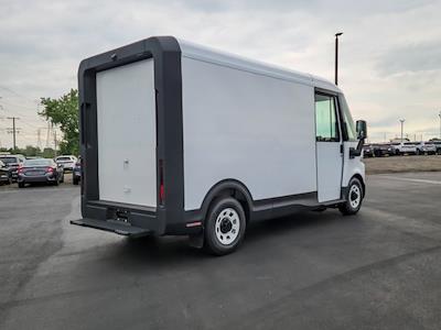 2025 Chevrolet BrightDrop 400 Standard Roof AWD Step Van / Walk-in for sale #250548 - photo 2