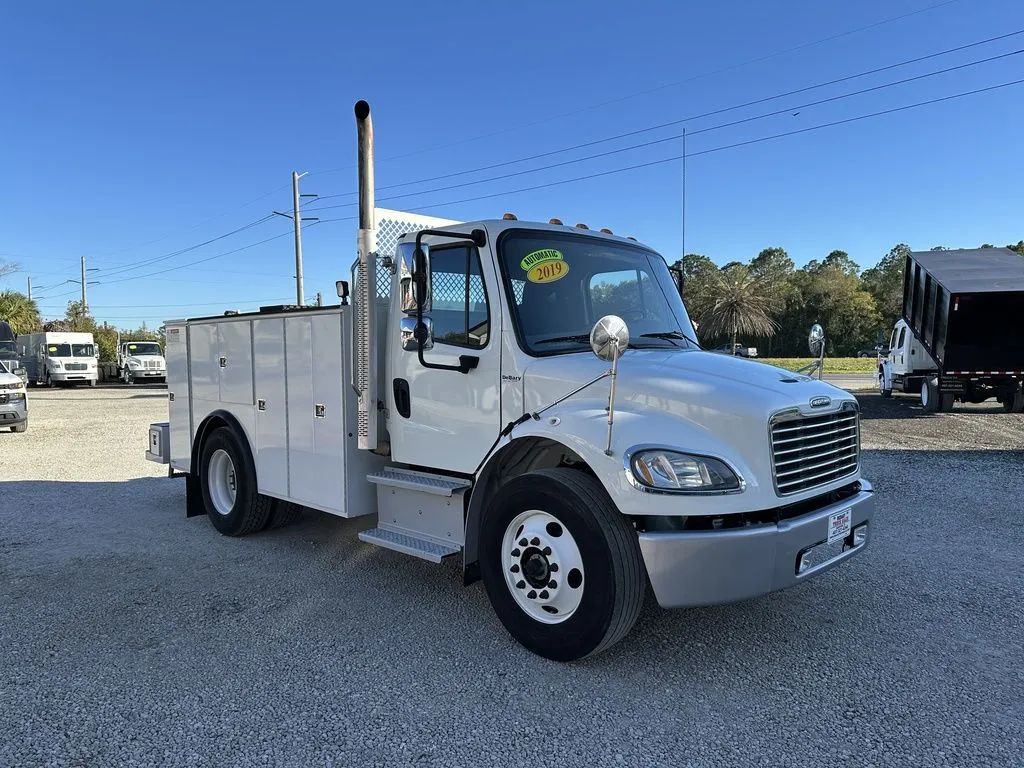 Used 2019 Freightliner M2 - photo 6