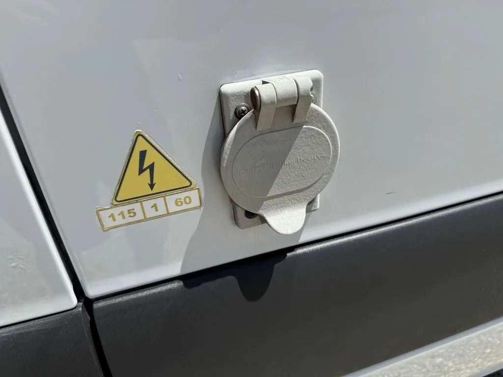 Used 2019 Freightliner Sprinter - photo 14