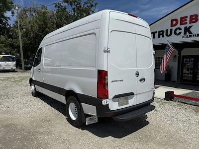 Used 2019 Freightliner Sprinter Refrigerated Body for sale #7445 - photo 2