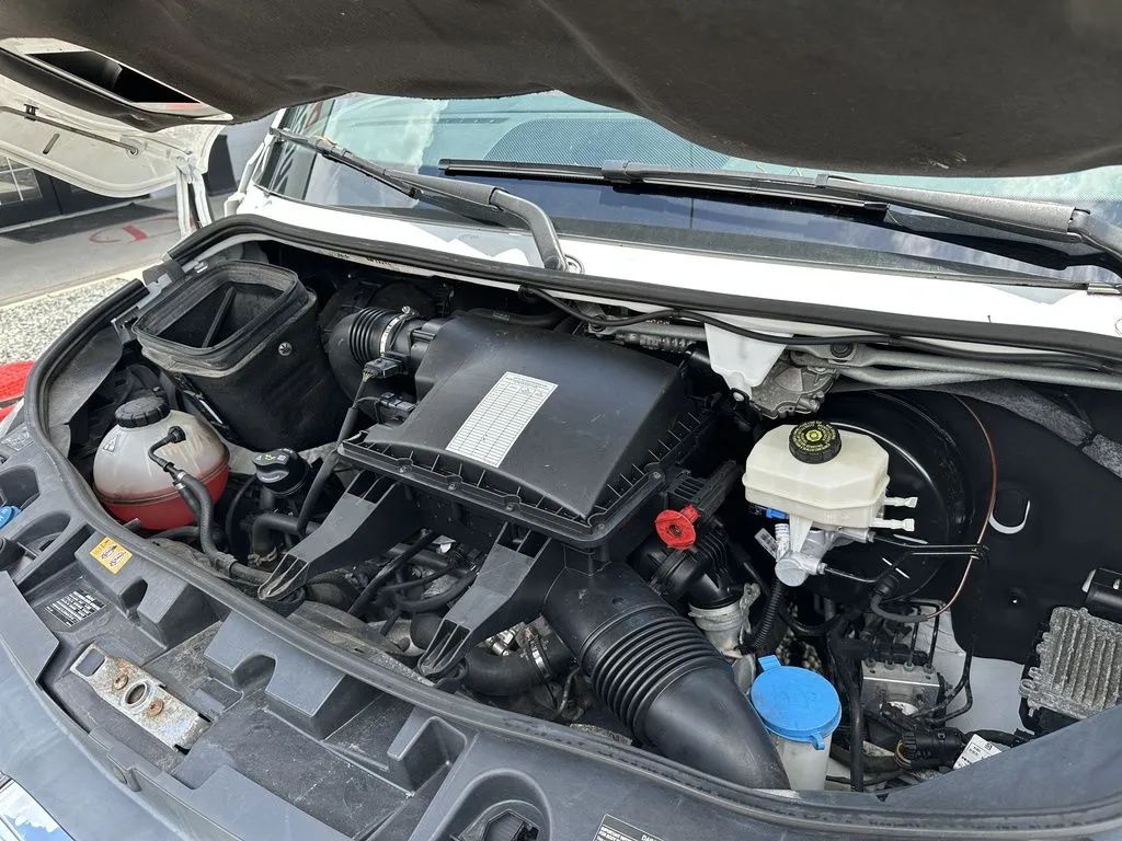 Used 2019 Freightliner Sprinter - photo 18