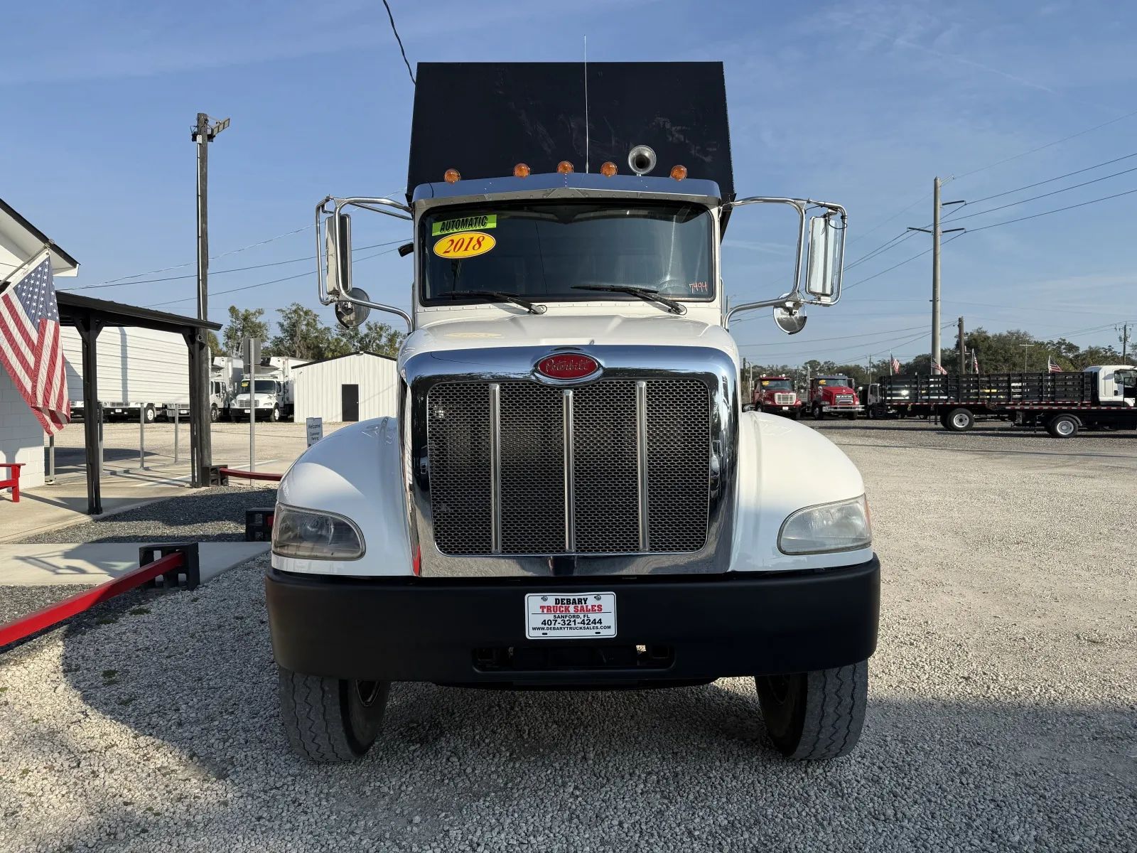 Used 2018 Peterbilt 337 - photo 5