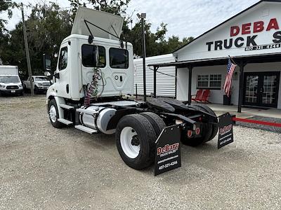 Used 2019 Freightliner Cascadia Semi Truck for sale #7579 - photo 2