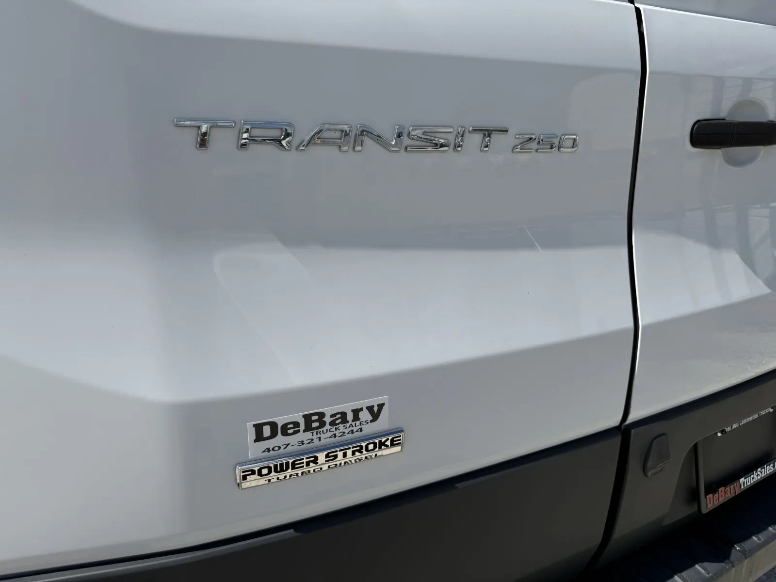 Used 2017 Ford Transit 250 - photo 13