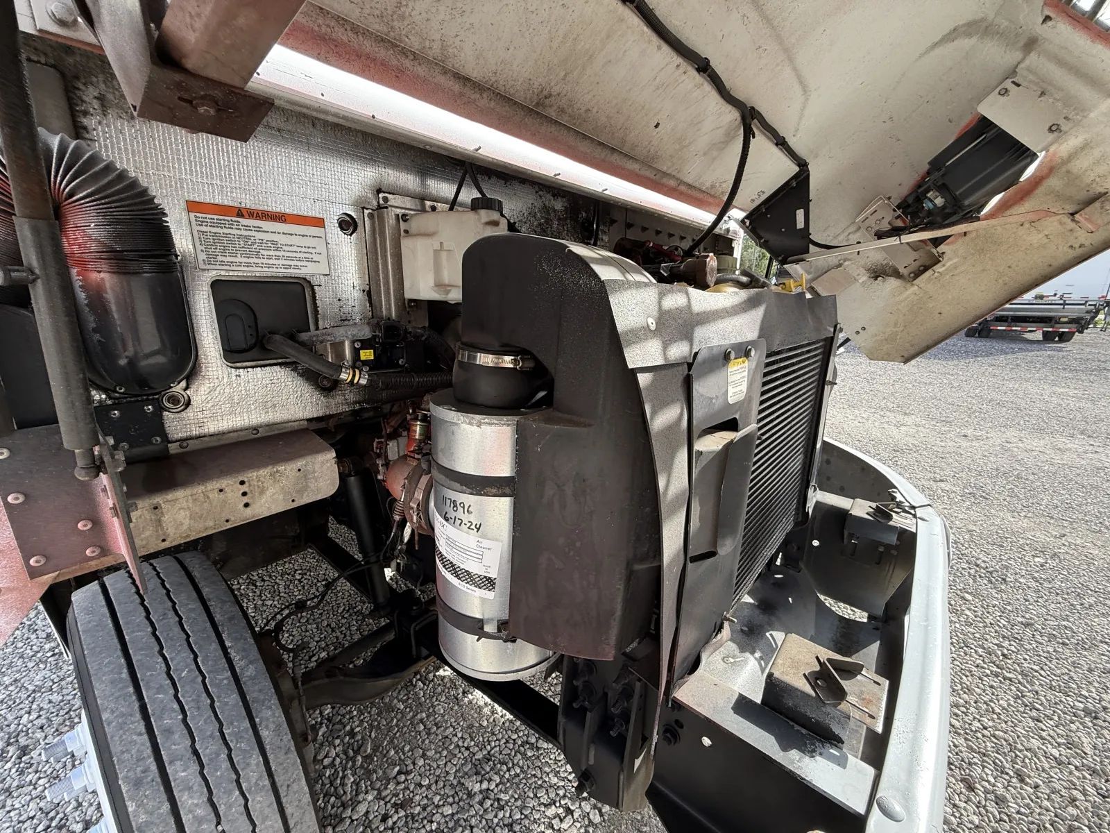 Used 2017 Freightliner MT 55 - photo 15