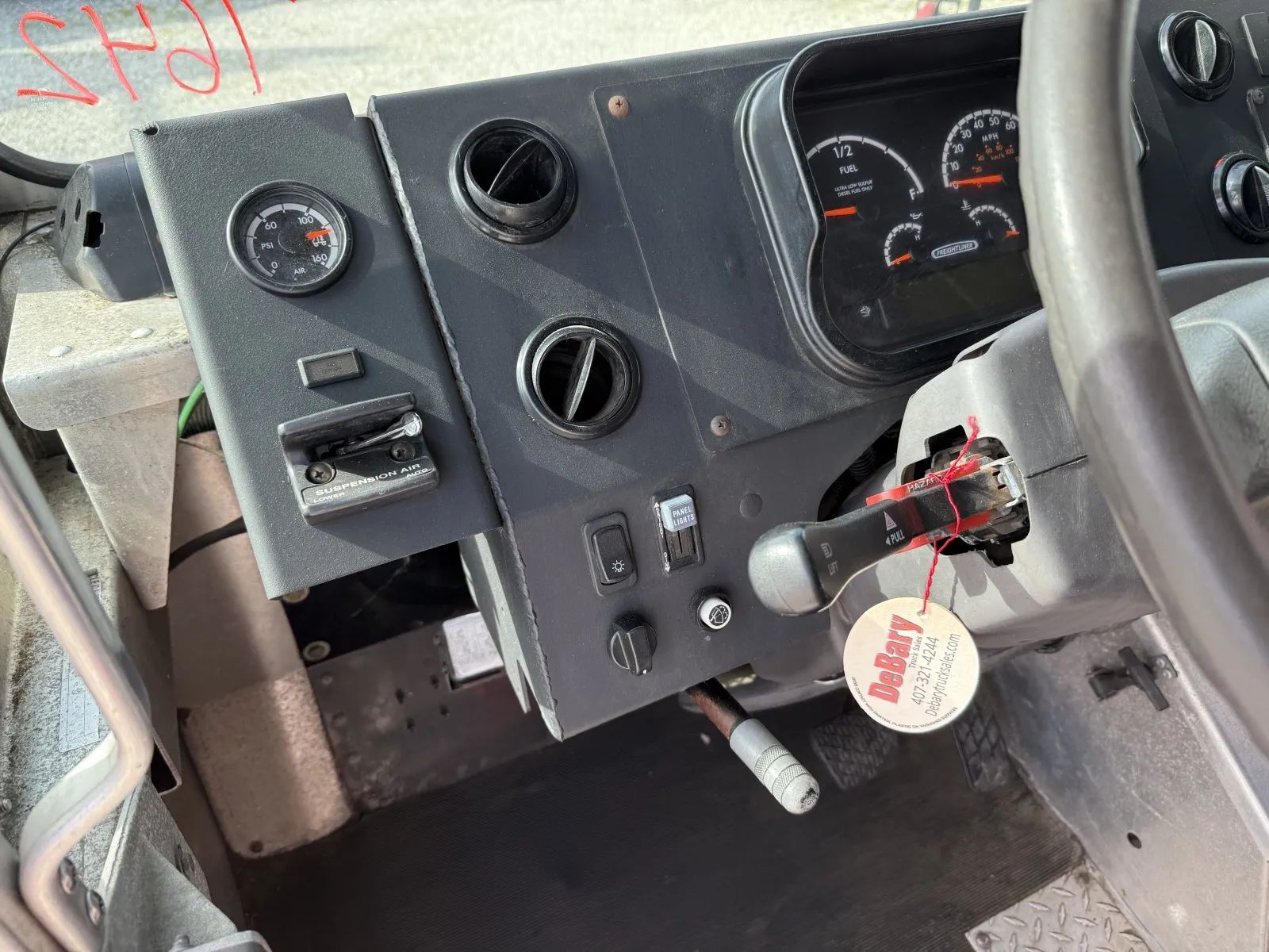 Used 2017 Freightliner MT 55 - photo 23