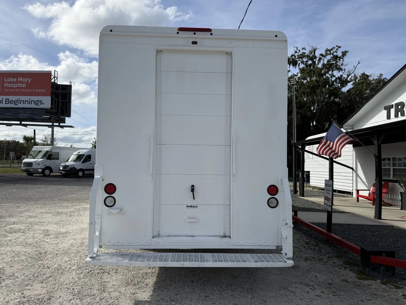 Used 2017 Freightliner MT 55 - photo 6