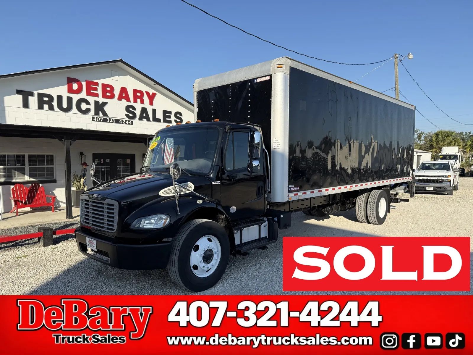 Used 2017 Freightliner M2 - photo 1
