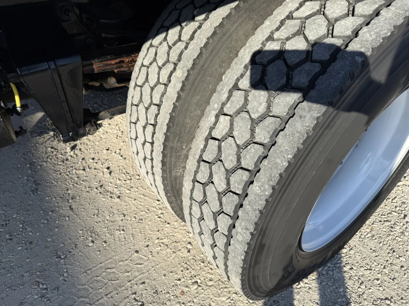 Used 2017 Freightliner M2 - photo 17