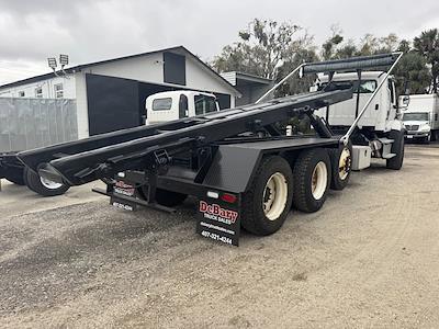 Used 2015 Freightliner 108SD - photo 1