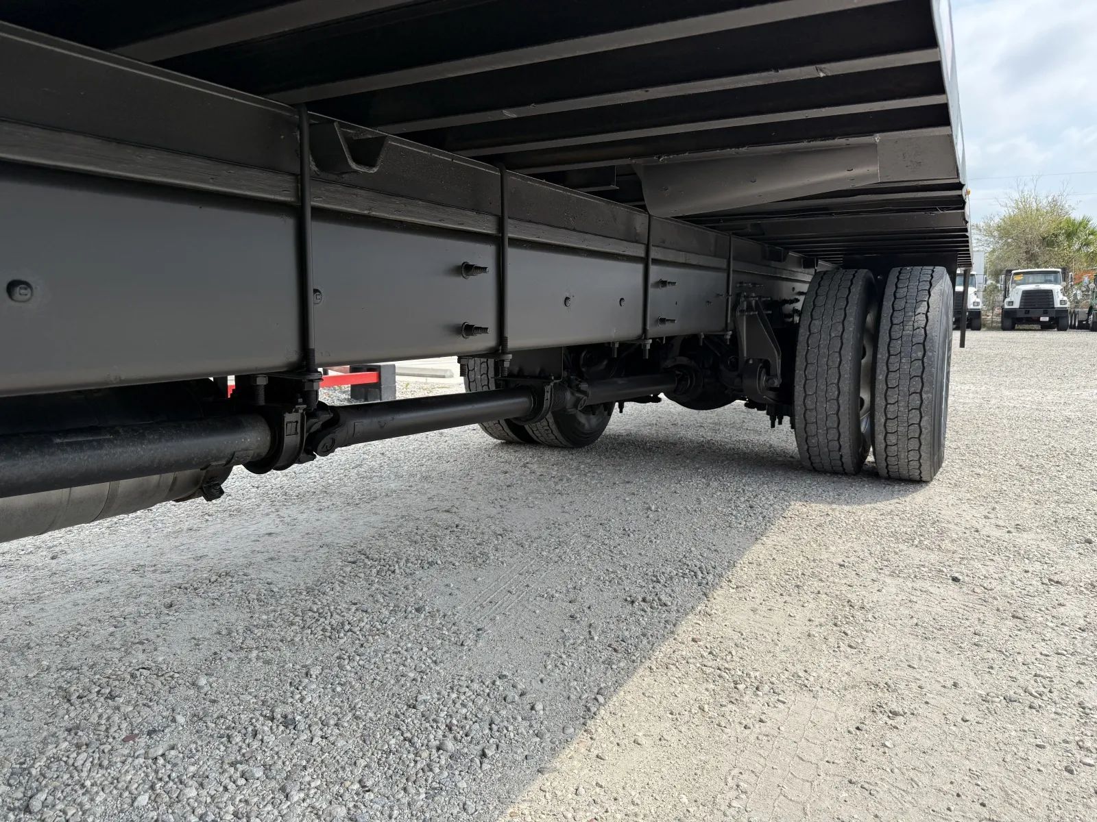 Used 2017 International DuraStar 4300 - photo 15