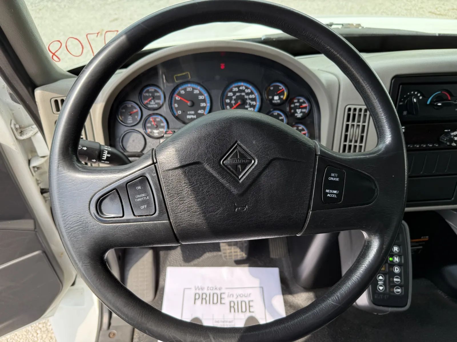 Used 2017 International DuraStar 4300 - photo 30