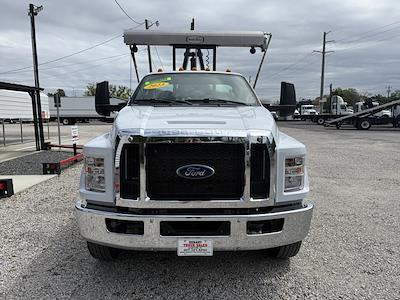 Used 2023 Ford F-750 - photo 1