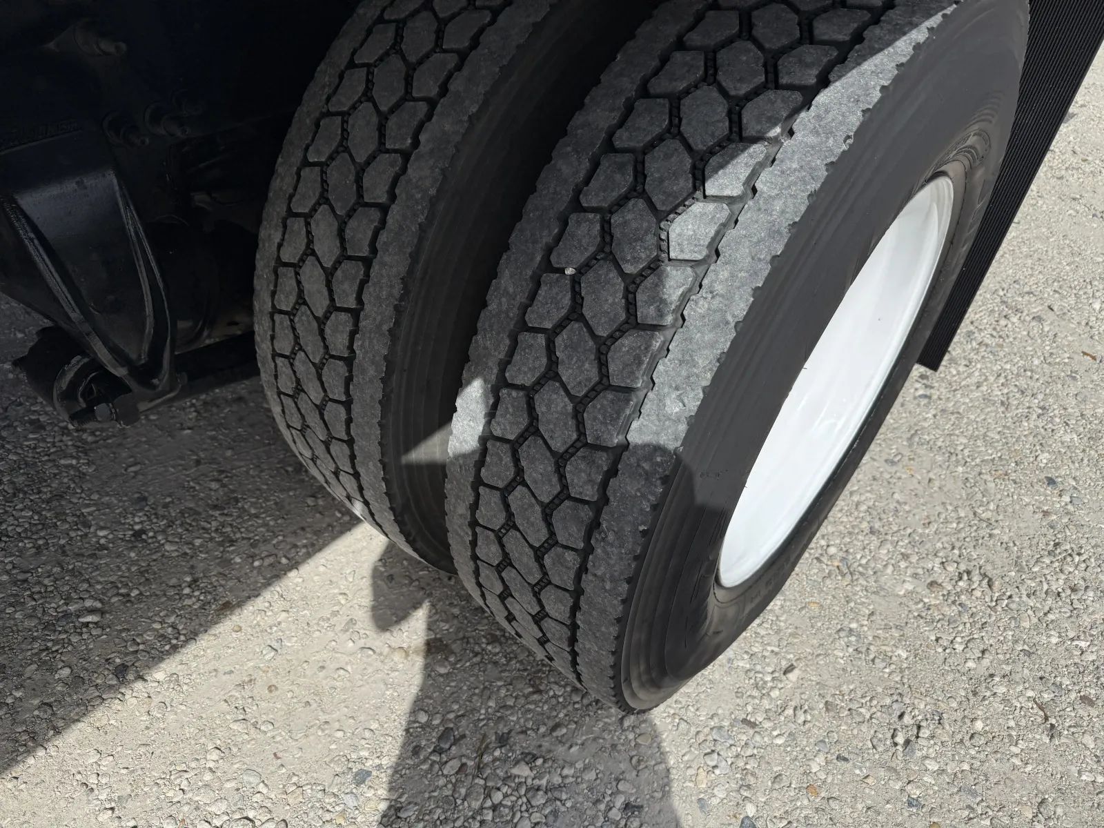 Used 2019 Freightliner M2 - photo 15