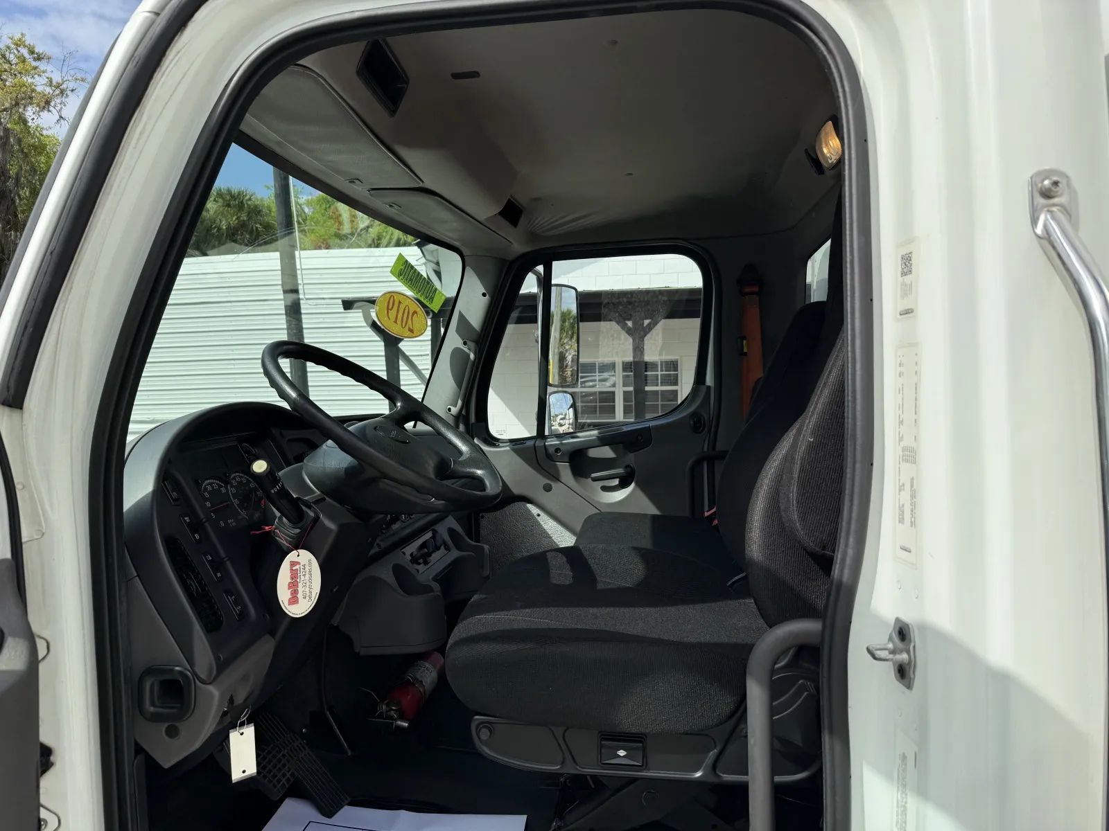 Used 2019 Freightliner M2 - photo 25